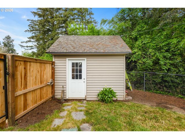 155 AARON Way, Newberg, OR 97132