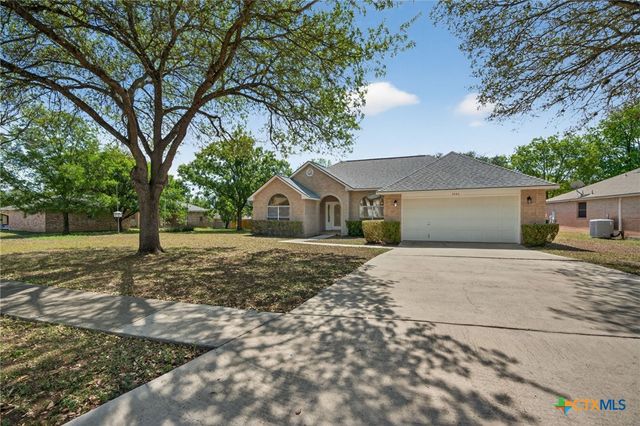 7446 Oak Marsh Street, Live Oak, TX 78233