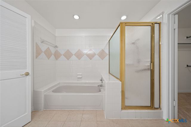 7446 Oak Marsh Street, Live Oak, TX 78233