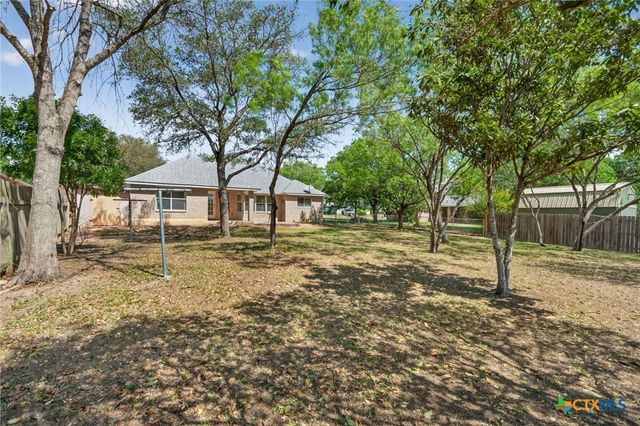 7446 Oak Marsh Street, Live Oak, TX 78233
