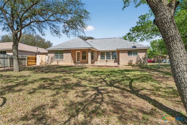 7446 Oak Marsh Street, Live Oak, TX 78233