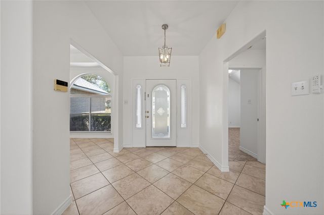 7446 Oak Marsh Street, Live Oak, TX 78233