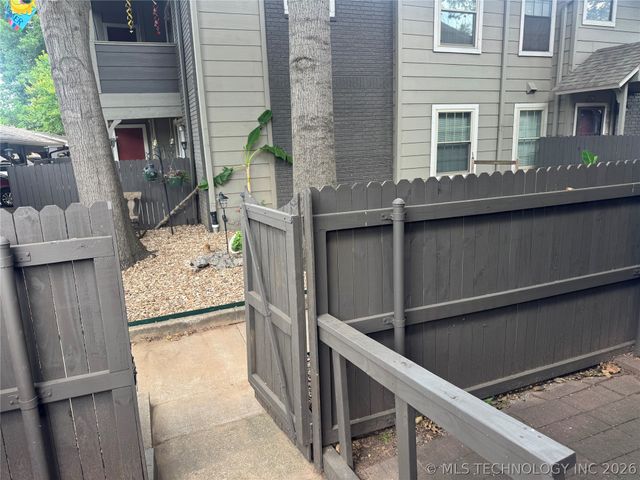 2826 E 90th Street 1606, Tulsa, OK 74137