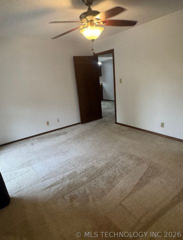 2826 E 90th Street 1606, Tulsa, OK 74137