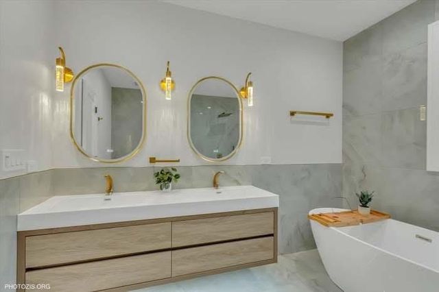 3114 N Olcott Avenue, Chicago, IL 60707