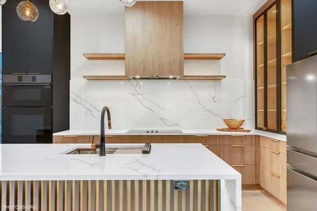 3114 N Olcott Avenue, Chicago, IL 60707