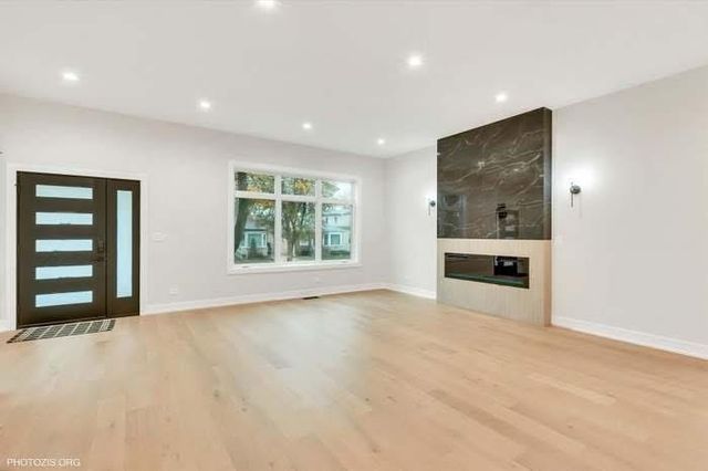 3114 N Olcott Avenue, Chicago, IL 60707