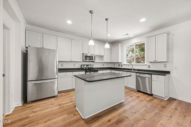 508 Ashburn Lane, Durham, NC 27703