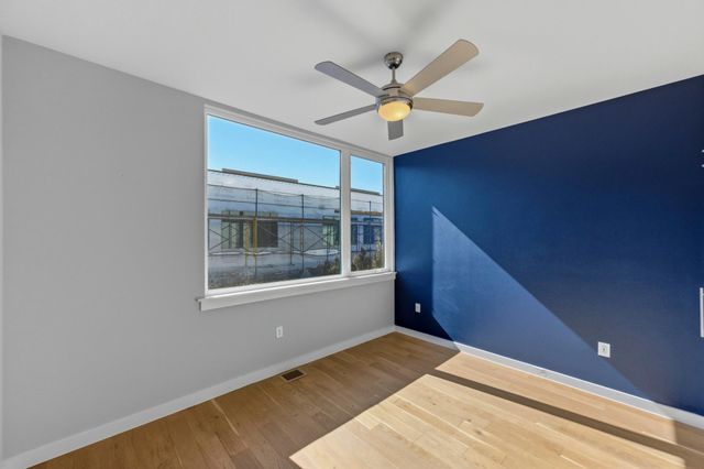 2002 E 7th ST 242, Austin, TX 78702