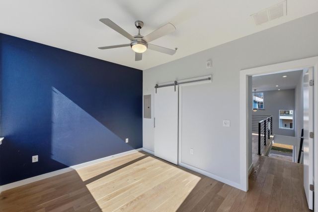 2002 E 7th ST 242, Austin, TX 78702