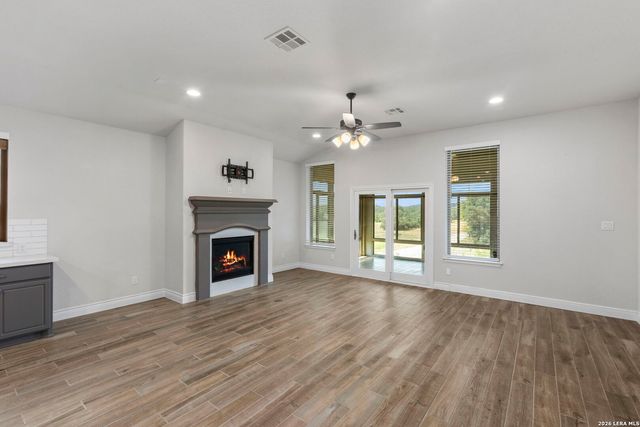 141 Mescalero, Boerne, TX 78006