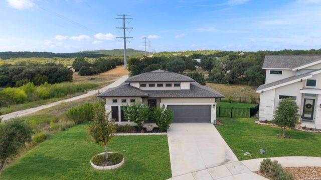 141 Mescalero, Boerne, TX 78006