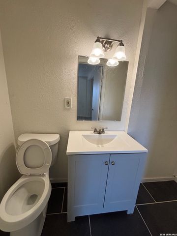 1319 Keats, San Antonio, TX 78211