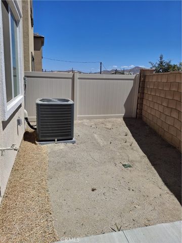 29458 UPPER CREEK Loop, Winchester, CA 92596