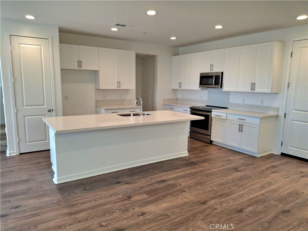 29458 UPPER CREEK Loop, Winchester, CA 92596 — photo 5