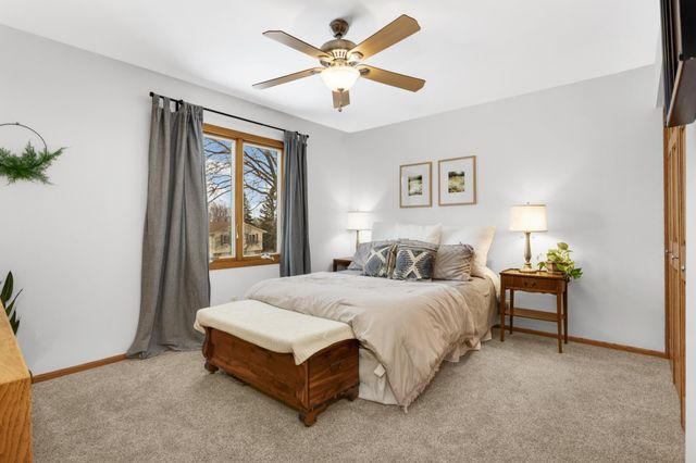 15958 Harwell Avenue, Apple Valley, MN 55124