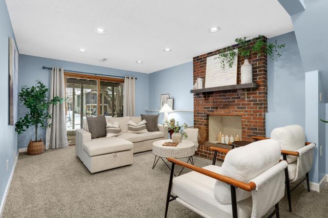 15958 Harwell Avenue, Apple Valley, MN 55124