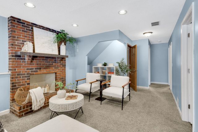 15958 Harwell Avenue, Apple Valley, MN 55124