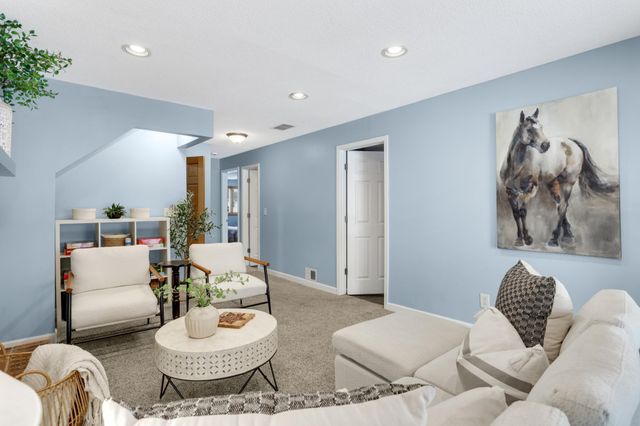 15958 Harwell Avenue, Apple Valley, MN 55124