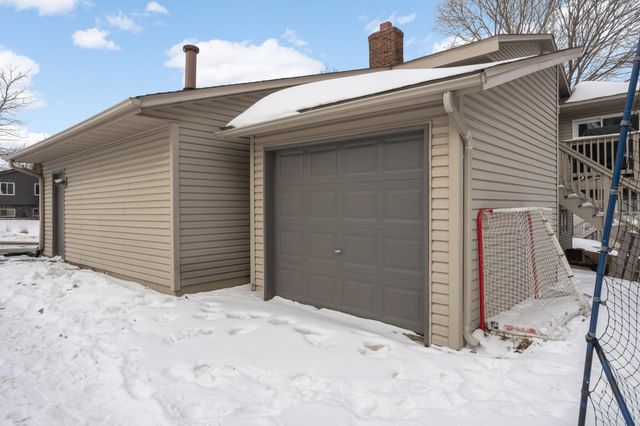 15958 Harwell Avenue, Apple Valley, MN 55124