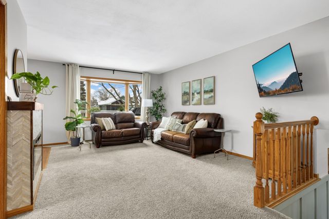 15958 Harwell Avenue, Apple Valley, MN 55124