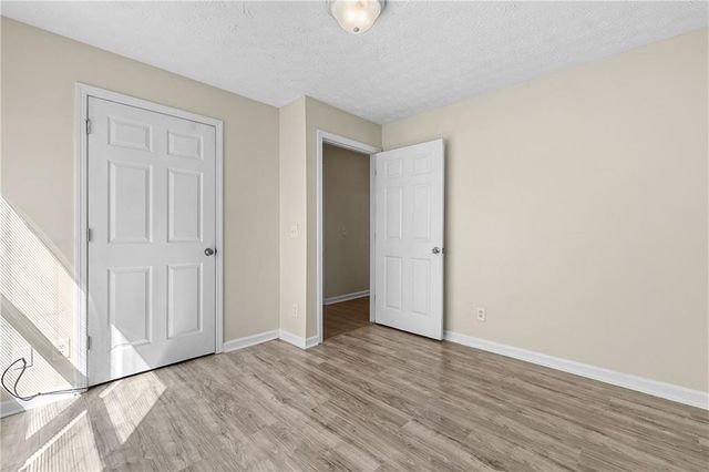 1202 Fairington Village Drive, Lithonia, GA 30038