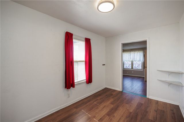 1002 Waldron, Corpus Christi, TX 78418