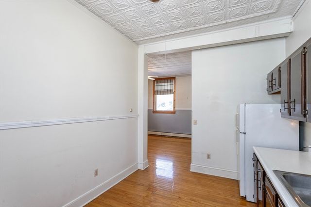 32 Noble Avenue, Westfield, MA 01085