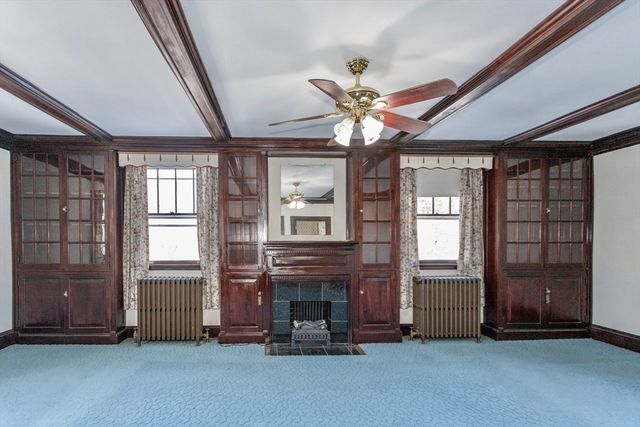 32 Noble Avenue, Westfield, MA 01085