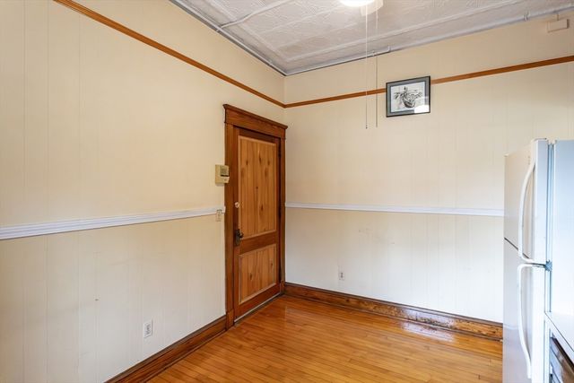 32 Noble Avenue, Westfield, MA 01085