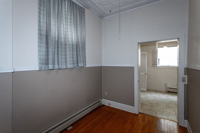 32 Noble Avenue, Westfield, MA 01085