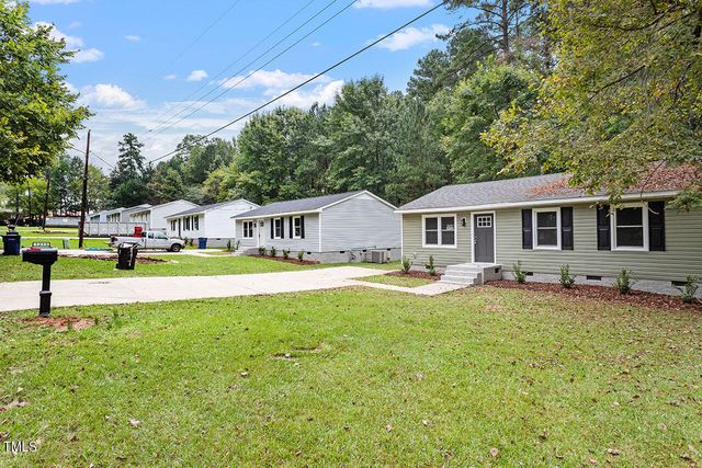 610 Pineland Street, Sanford, NC 27330