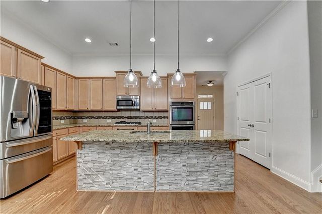 549 Butterfly Lane, Braselton, GA 30517