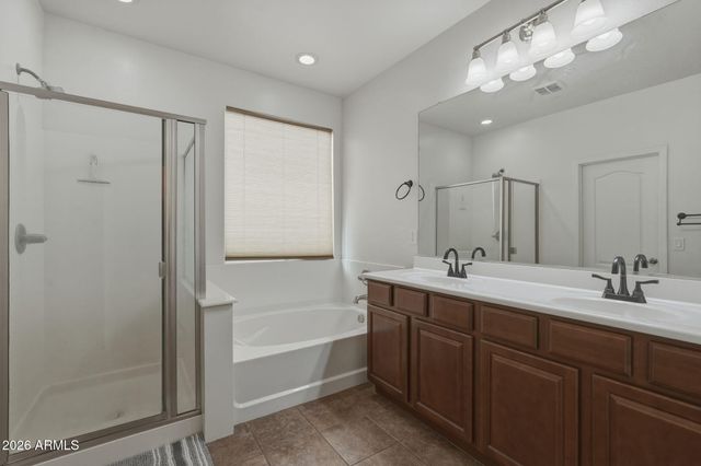 4551 N LUNA Road W, Litchfield Park, AZ 85340