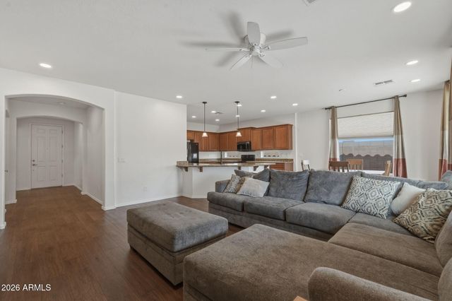 4551 N LUNA Road W, Litchfield Park, AZ 85340