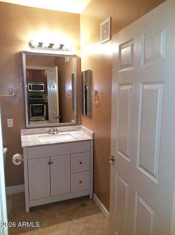 5350 E DEER VALLEY Drive E 3249, Phoenix, AZ 85054 — photo 5
