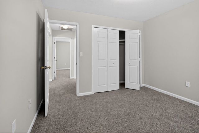 1860 Tamara Way, Spartanburg, SC 29301