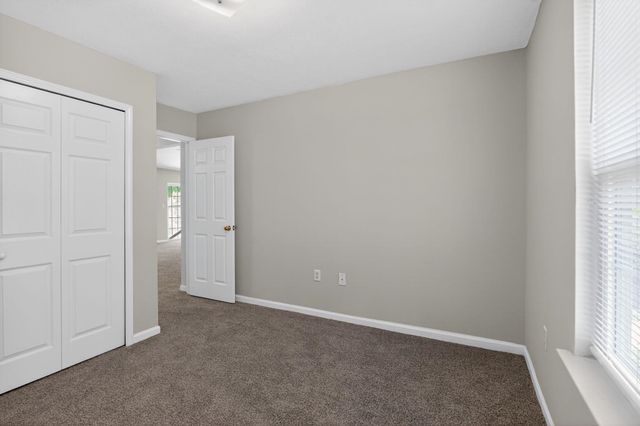 1860 Tamara Way, Spartanburg, SC 29301