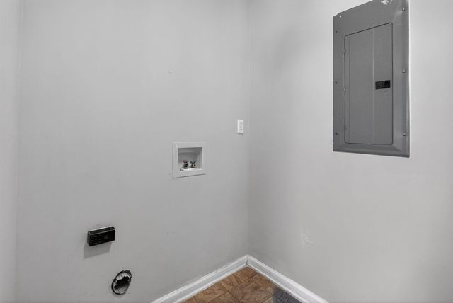 1860 Tamara Way, Spartanburg, SC 29301