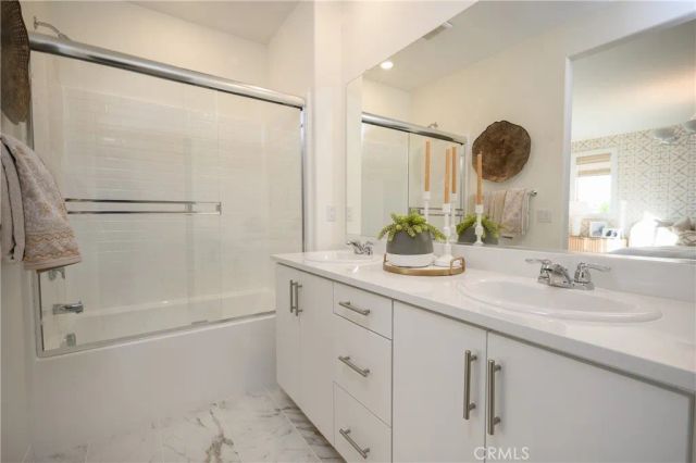 366 Deer Lane Way, Perris, CA 92570