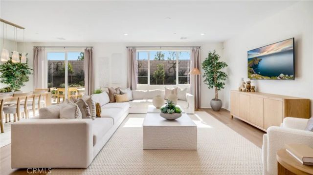 366 Deer Lane Way, Perris, CA 92570