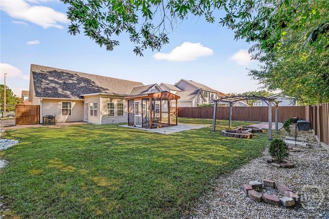 7 Teal Lake Drive, Savannah, GA 31419