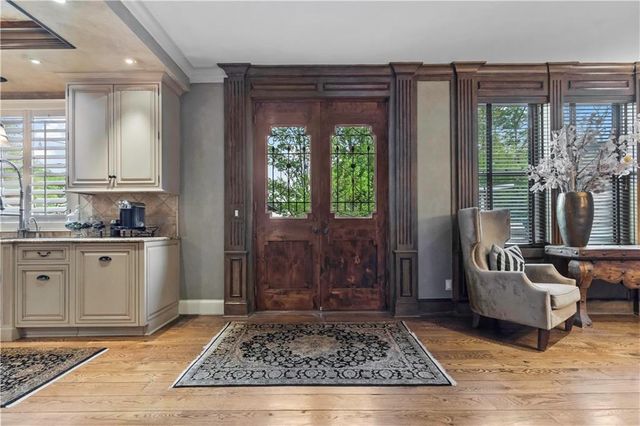 5217 Walmer Street, Mission, KS 66202