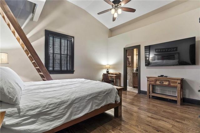 5217 Walmer Street, Mission, KS 66202