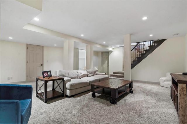 5217 Walmer Street, Mission, KS 66202