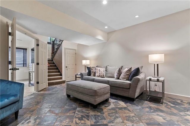 5217 Walmer Street, Mission, KS 66202