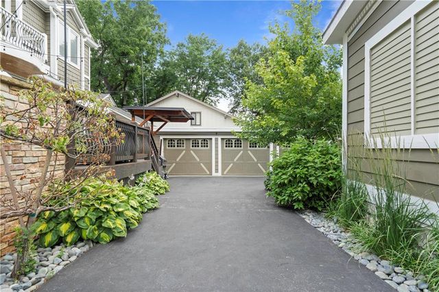 5217 Walmer Street, Mission, KS 66202