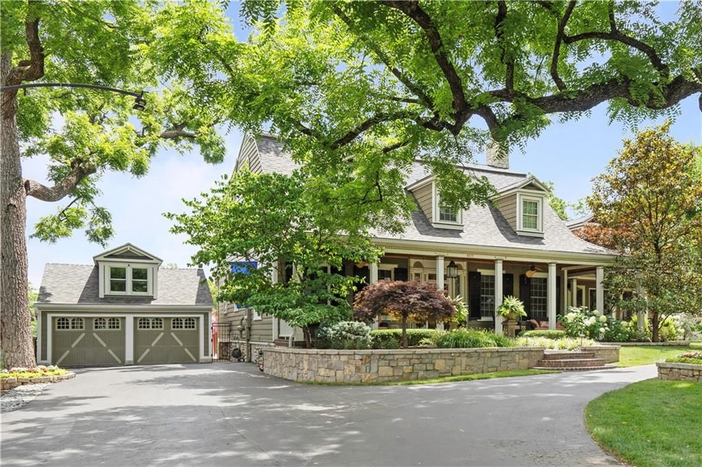 5217 Walmer Street, Mission, KS 66202