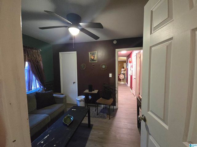 1520 SW 20TH PLACE, Birmingham, AL 35211