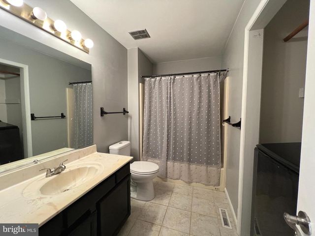 3442 TULIP TREE CT, Waldorf, MD 20602